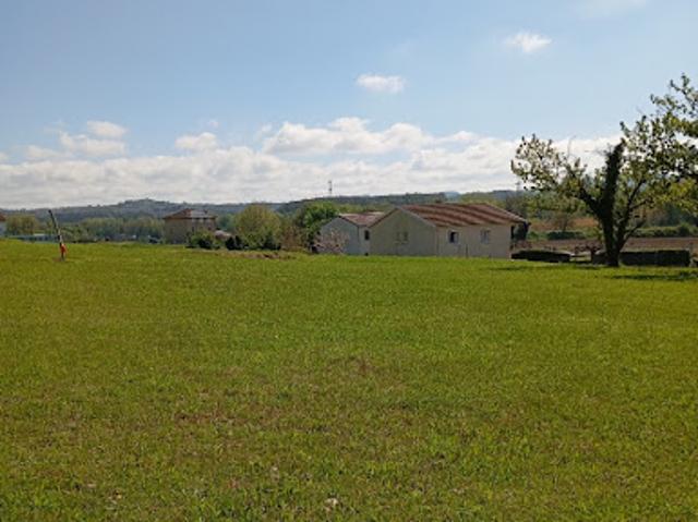 Terrain vente à Le Château, Hauterives