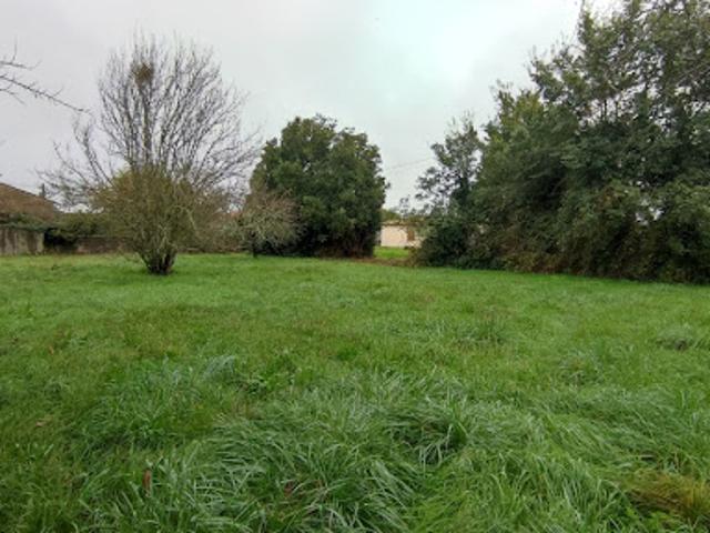 Terrain vente à France métropolitaine, Gémozac