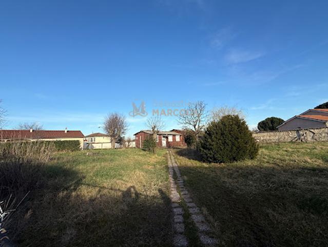 Terrain vente à Galavesse, Saint-Romain-le-Puy