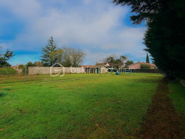 Terrain vente à France métropolitaine, Meyzieu