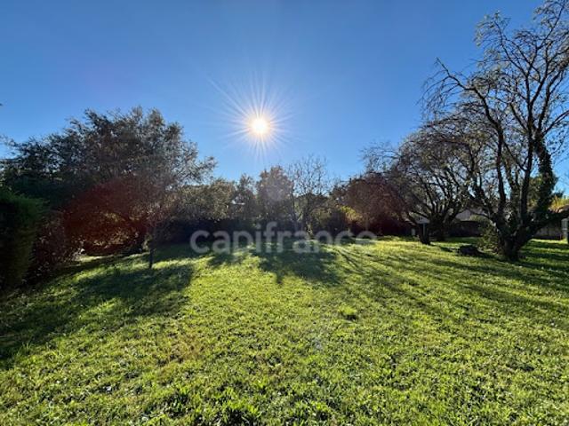 Terrain vente à France métropolitaine, Aubagne