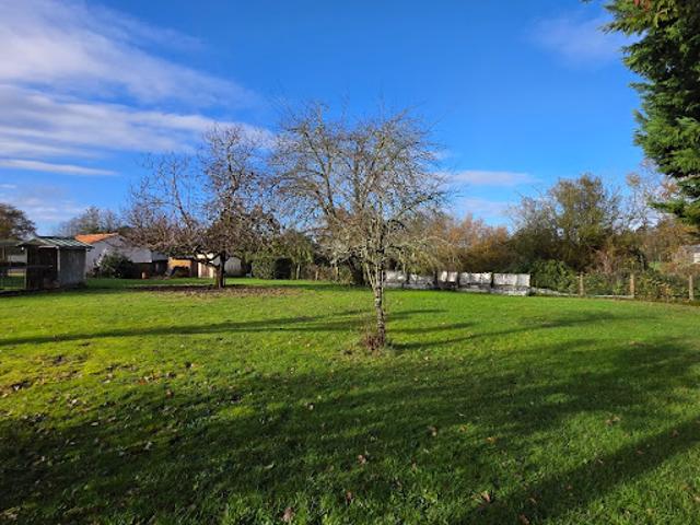 Terrain vente à Lesparre-Médoc, Soussans