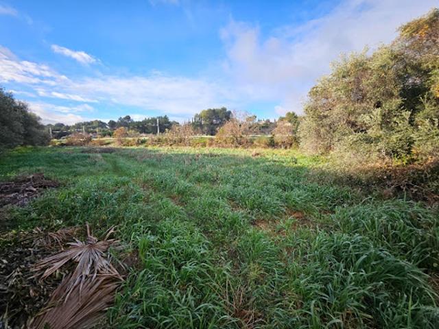 Terrain vente à Marseille, Roquevaire