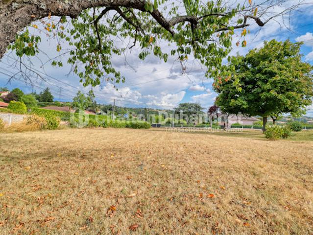 Terrain vente à Villerest, Loire