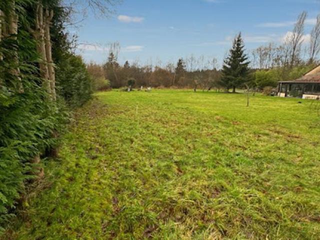 Terrain vente à Clairefontaine-en-Yvelines, Yvelines