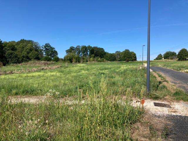 Terrain vente à Brive-la-Gaillarde, Saint-bonnet-l'enfantier