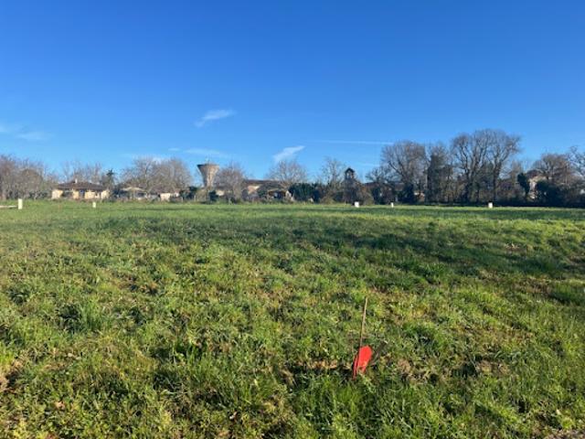 Terrain vente à France métropolitaine, Beauziac