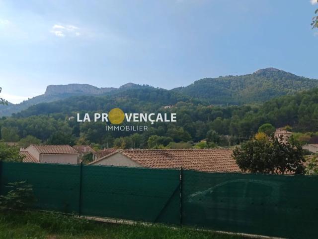 Terrain vente à France métropolitaine, Saint-savournin