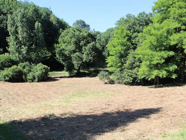 Terrain vente à Le Buisson-de-cadouin, Lacoste Terrain vente à Le Buisson-de-cadouin, Lacoste