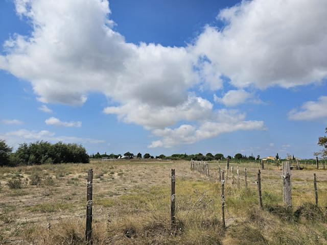 Terrain vente à Nîmes, Saint-laurent-d'aigouze