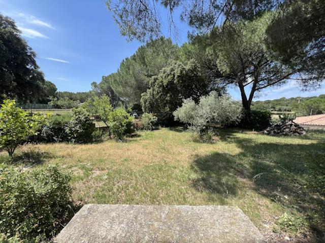 Terrain vente à Nîmes, Nages-et-solorgues