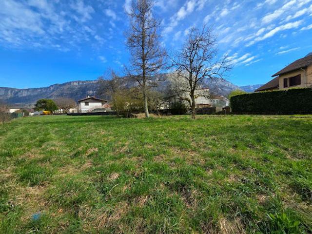 Terrain vente à Grenoble, Saint-laurent-du-pont