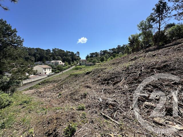Terrain vente à Alès