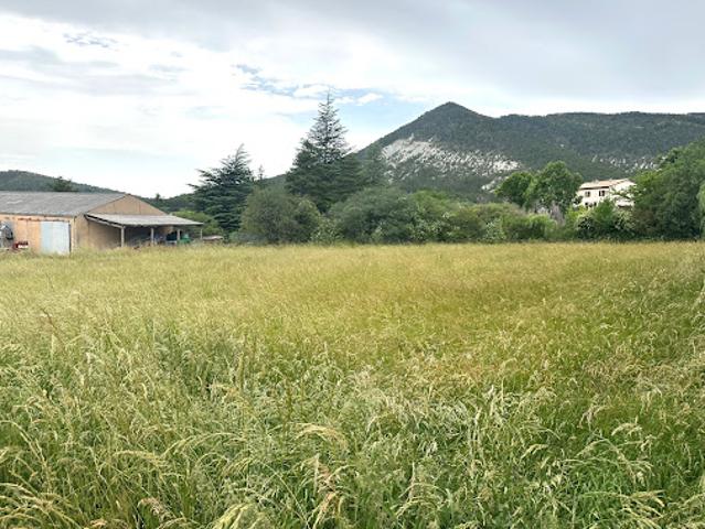 Terrain vente à Castellane, Peyroules