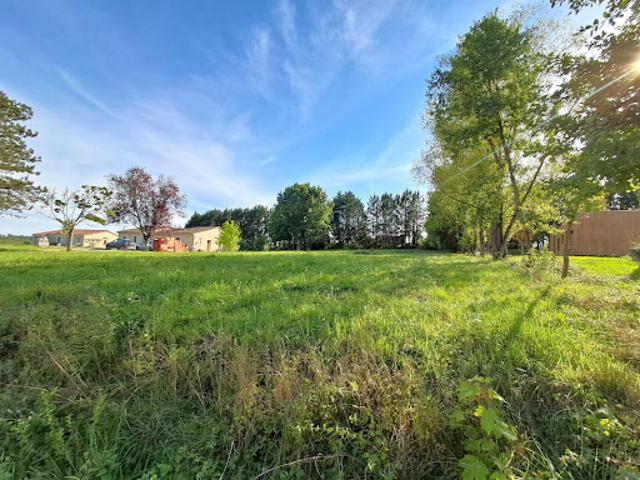 Terrain vente à Saint-nexans, Dordogne