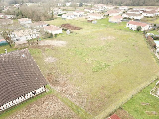 Terrain vente à Dax, Pouillon