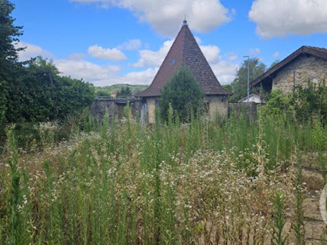 Terrain vente à Lagnieu, Ain