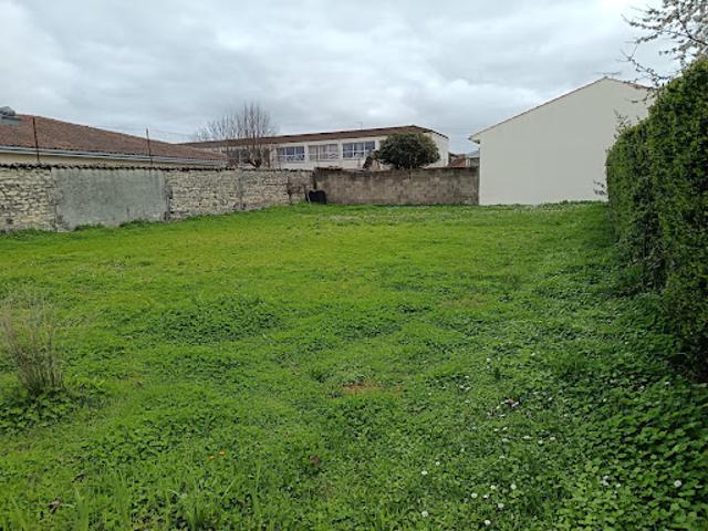 Terrain vente à Cognac