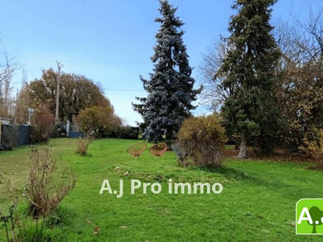 Terrain vente à Saint-André-de-l'Eure, Eure
