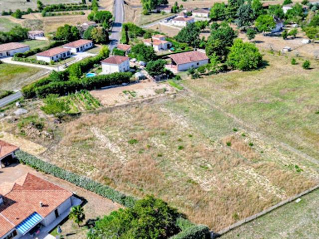 Terrain vente à Villeneuve-sur-Lot, Bias