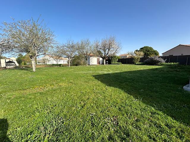 Terrain vente à Niort, Aiffres