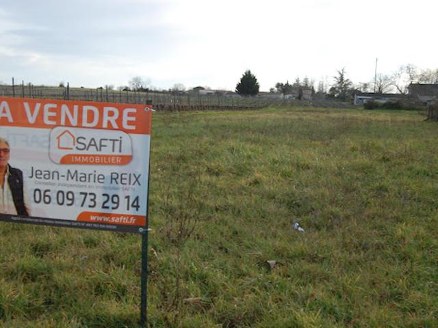 Terrain vente à Saint-Ciers-sur-Gironde, Gironde
