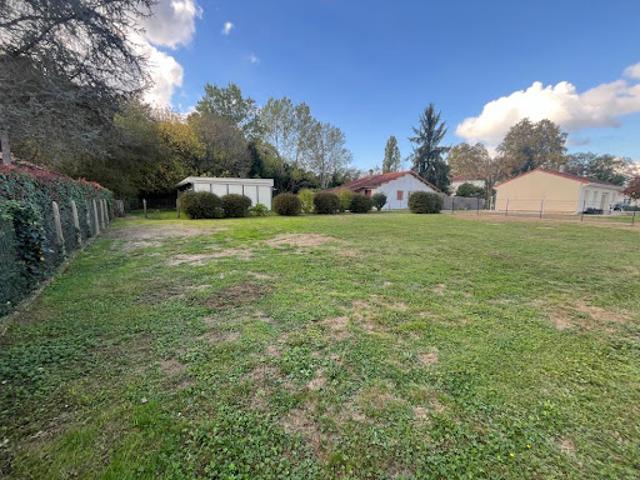 Terrain vente à Dax, Saugnac-et-cambran