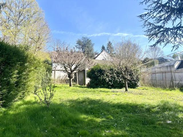 Terrain vente à Sarcelles, Montlignon