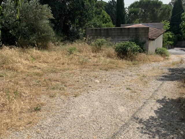 Terrain vente à Nîmes