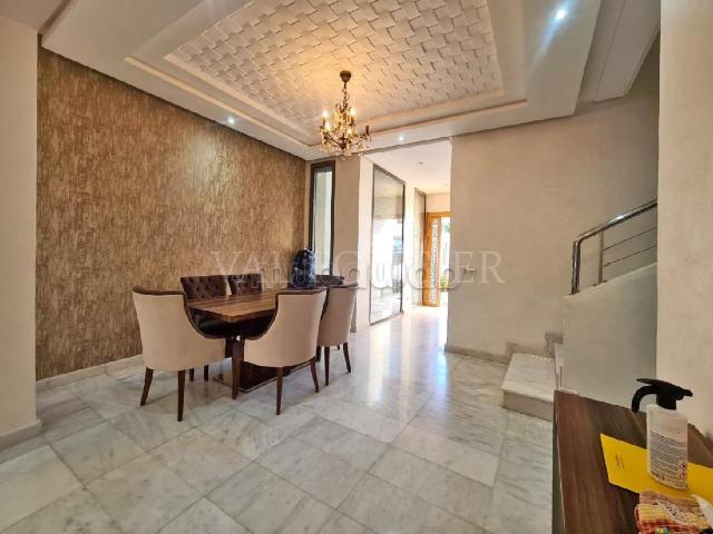 Villa vente à Bouskoura, Gharb-Chrarda-Beni Hssen