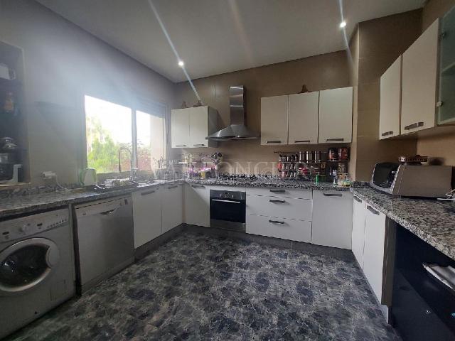 Villa vente à Bouskoura, Gharb-Chrarda-Beni Hssen
