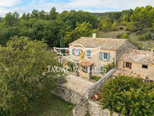 Ferme vente à Murs, Vaucluse