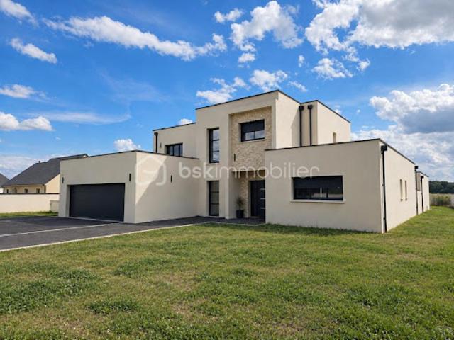 Villa vente à La Petite Ripaudière, Savigné-sur-Lathan