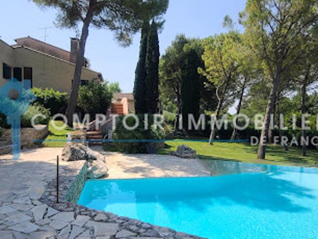 Villa vente à France métropolitaine, Nîmes