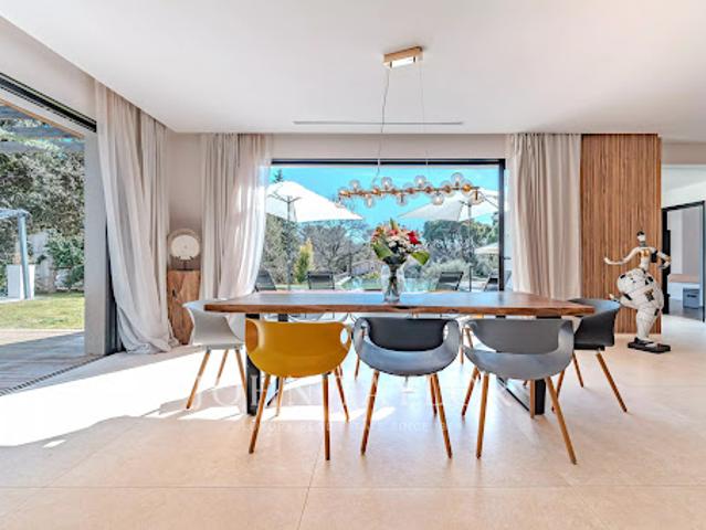 Villa vente à Grasse, Roquefort-les-pins