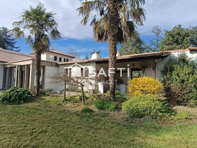 Villa vente à La Roche-sur-Yon, Les Essarts