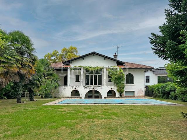 Villa vente à Pau, Lotissement Clos Louis Basile Villa vente à Pau, Lotissement Clos Louis Basile