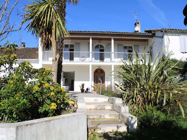 Villa vente à Castelsarrasin, Beaumont-de-lomagne