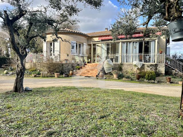 Villa vente à Arles, Saint-etienne-du-grès