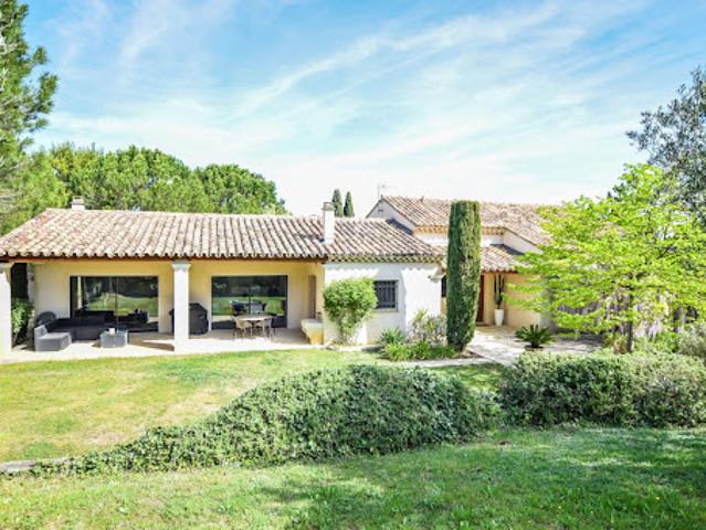Villa vente à Nîmes, Saze