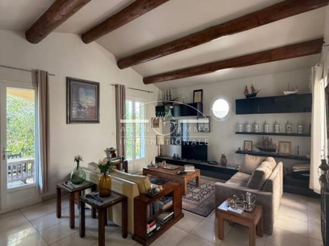 Maison vente à Arles