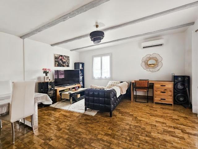 Villa vente à Nîmes, Arpaillargues-et-aureillac