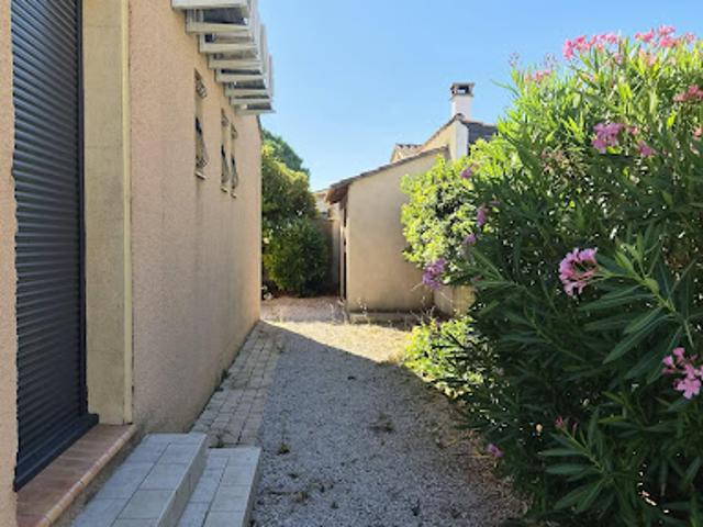 Villa vente à Béziers, Montady