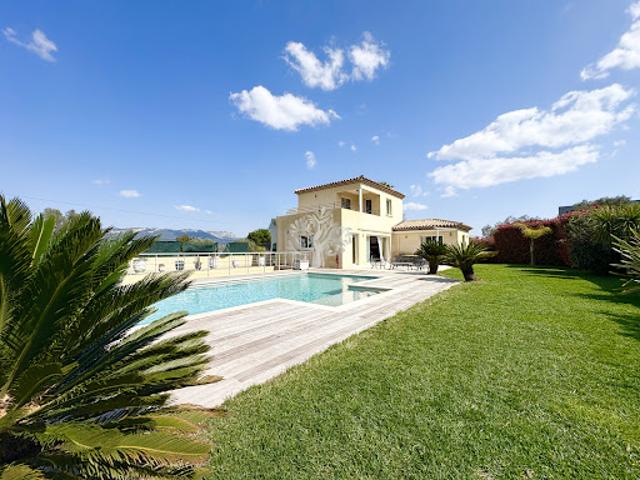 Villa vente à Arrondissement de Toulon, Six-fours-les-plages