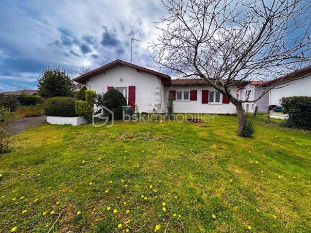 Villa vente à Guiche, la Bourgade