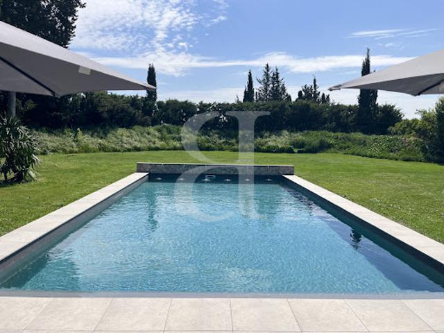 Villa vente à Arles, Saint-etienne-du-grès