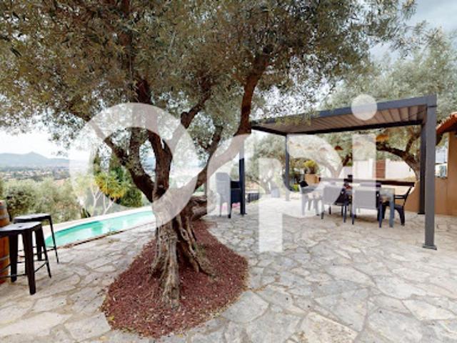 Villa vente à Arrondissement de Toulon, Solliès-ville