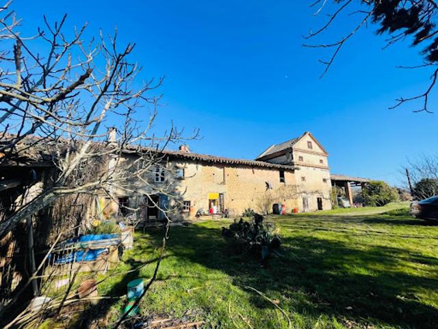 Villa vente à Castres, Giroussens