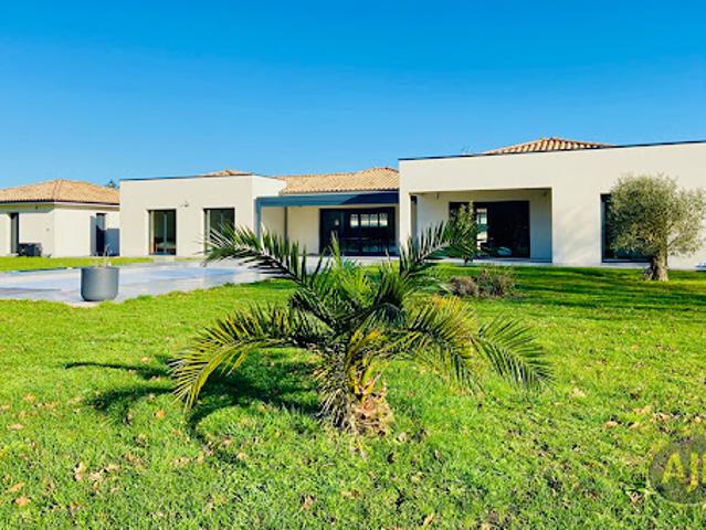 Villa vente à Lesparre-Médoc, Lesparre-médoc