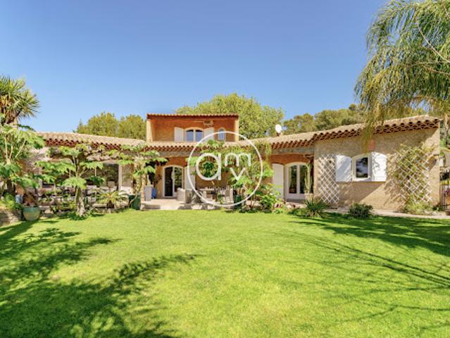 Villa vente à Arrondissement de Toulon, Carqueiranne